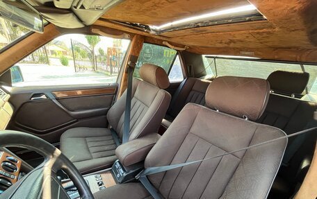 Mercedes-Benz E-Класс, 1995 год, 650 000 рублей, 10 фотография