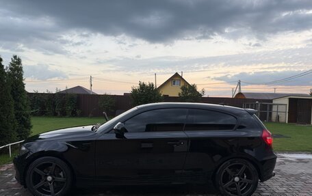 BMW 1 серия, 2011 год, 1 100 000 рублей, 13 фотография