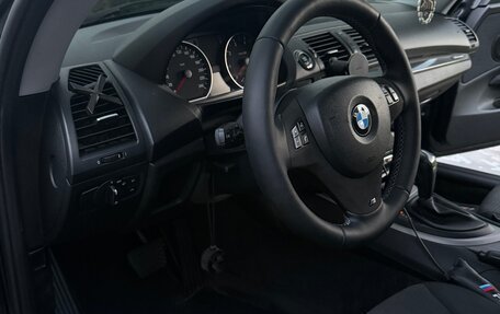BMW 1 серия, 2011 год, 1 100 000 рублей, 33 фотография