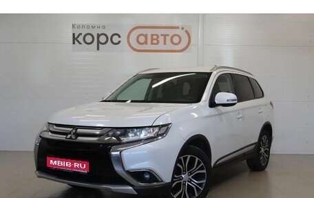 Mitsubishi Outlander III рестайлинг 3, 2018 год, 1 698 000 рублей, 1 фотография