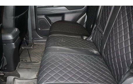 Mitsubishi Outlander III рестайлинг 3, 2018 год, 1 698 000 рублей, 7 фотография