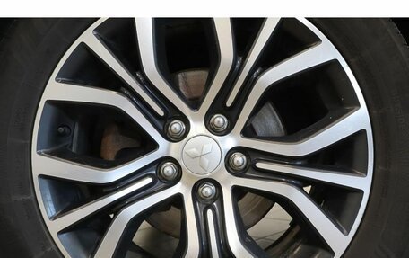 Mitsubishi Outlander III рестайлинг 3, 2018 год, 1 698 000 рублей, 17 фотография