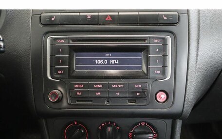 Volkswagen Polo VI (EU Market), 2015 год, 599 000 рублей, 10 фотография