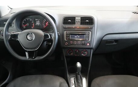 Volkswagen Polo VI (EU Market), 2015 год, 599 000 рублей, 9 фотография
