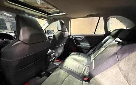 Toyota RAV4, 2022 год, 2 630 000 рублей, 11 фотография
