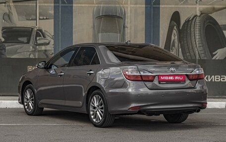 Toyota Camry, 2016 год, 2 365 000 рублей, 2 фотография
