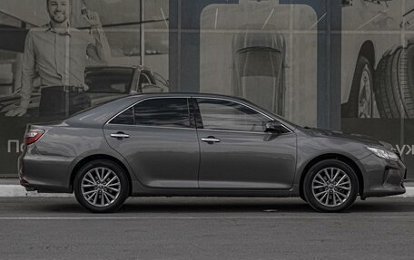 Toyota Camry, 2016 год, 2 365 000 рублей, 5 фотография