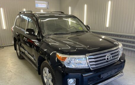 Toyota Land Cruiser 200, 2012 год, 3 700 000 рублей, 1 фотография