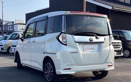 Toyota Roomy I, 2022 год, 770 000 рублей, 2 фотография