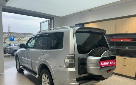 Mitsubishi Pajero IV, 2011 год, 2 000 000 рублей, 8 фотография