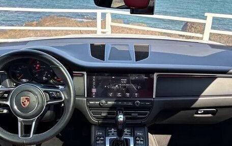 Porsche Macan I рестайлинг, 2021 год, 4 300 000 рублей, 7 фотография