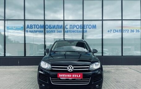 Volkswagen Touareg III, 2011 год, 2 050 000 рублей, 8 фотография