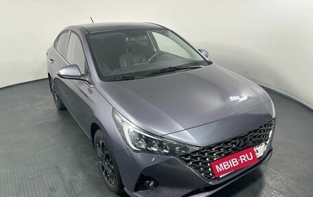Hyundai Solaris II рестайлинг, 2022 год, 1 760 000 рублей, 2 фотография