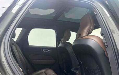 Volvo XC60 II, 2021 год, 3 427 900 рублей, 13 фотография