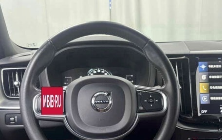 Volvo XC60 II, 2021 год, 3 427 900 рублей, 8 фотография