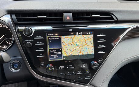 Toyota Camry, 2020 год, 3 000 000 рублей, 15 фотография