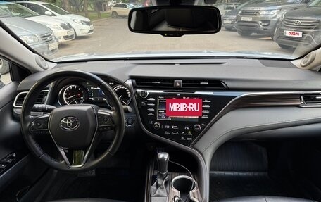 Toyota Camry, 2020 год, 3 000 000 рублей, 7 фотография