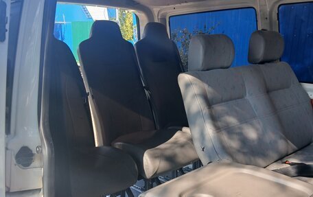Volkswagen Transporter T5 рестайлинг, 2008 год, 800 000 рублей, 6 фотография