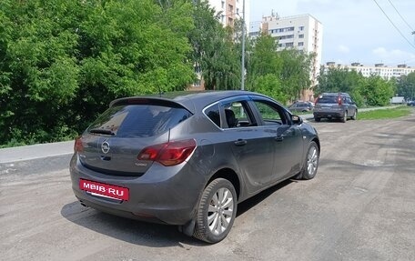 Opel Astra J, 2011 год, 740 000 рублей, 5 фотография