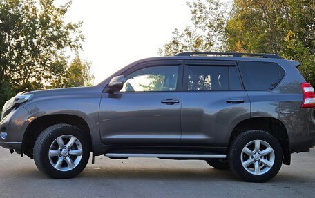 Toyota Land Cruiser Prado 150 рестайлинг 2, 2016 год, 3 500 000 рублей, 4 фотография