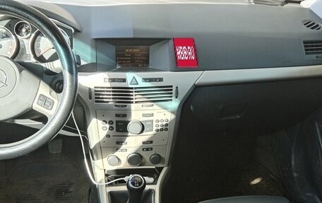 Opel Astra H, 2008 год, 730 000 рублей, 9 фотография
