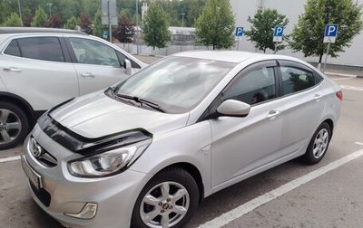 Hyundai Solaris II рестайлинг, 2014 год, 900 000 рублей, 1 фотография