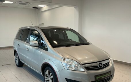 Opel Zafira B, 2010 год, 744 000 рублей, 3 фотография
