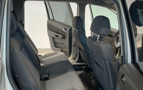 Opel Zafira B, 2010 год, 744 000 рублей, 15 фотография