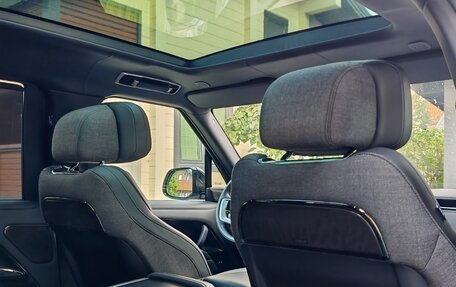 Land Rover Range Rover IV рестайлинг, 2023 год, 18 500 000 рублей, 22 фотография