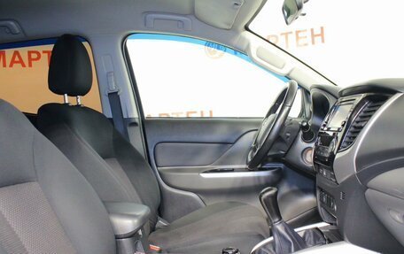 Mitsubishi L200 IV рестайлинг, 2018 год, 2 235 000 рублей, 10 фотография