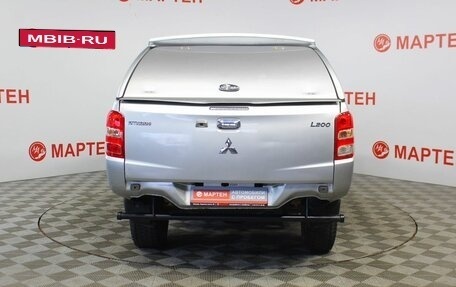 Mitsubishi L200 IV рестайлинг, 2018 год, 2 235 000 рублей, 6 фотография