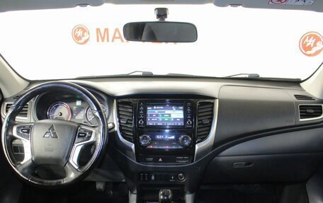 Mitsubishi L200 IV рестайлинг, 2018 год, 2 235 000 рублей, 18 фотография