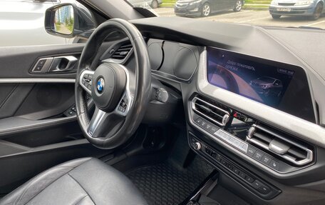 BMW 1 серия, 2019 год, 2 250 000 рублей, 29 фотография