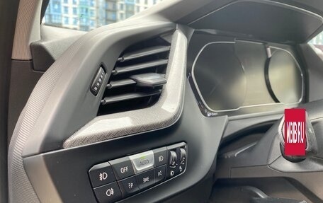 BMW 1 серия, 2019 год, 2 250 000 рублей, 25 фотография