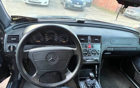 Mercedes-Benz C-Класс, 1996 год, 450 000 рублей, 10 фотография