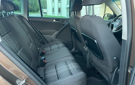 Volkswagen Tiguan I, 2015 год, 1 400 000 рублей, 2 фотография