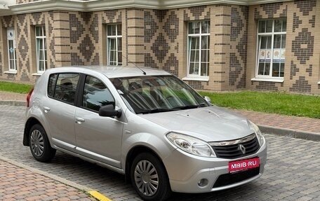 Renault Sandero I, 2012 год, 630 000 рублей, 1 фотография