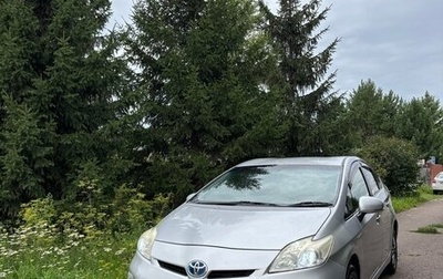 Toyota Prius, 2012 год, 1 100 000 рублей, 1 фотография