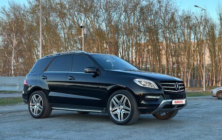 Mercedes-Benz M-Класс, 2014 год, 2 900 000 рублей, 3 фотография