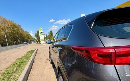 KIA Sportage IV рестайлинг, 2017 год, 1 912 000 рублей, 6 фотография