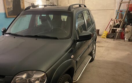 Chevrolet Niva I рестайлинг, 2016 год, 985 000 рублей, 2 фотография