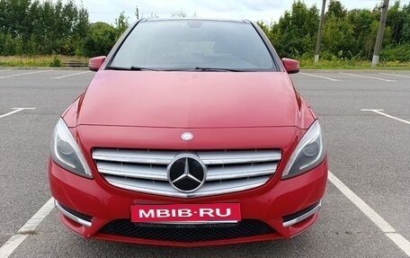 Mercedes-Benz B-Класс, 2013 год, 1 200 000 рублей, 1 фотография