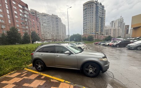 Infiniti FX I, 2006 год, 900 000 рублей, 10 фотография
