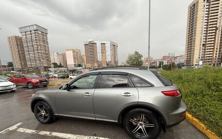 Infiniti FX I, 2006 год, 900 000 рублей, 11 фотография