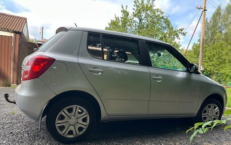 Skoda Fabia II, 2011 год, 730 000 рублей, 2 фотография