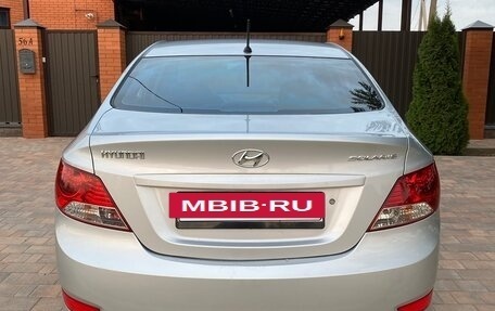 Hyundai Solaris II рестайлинг, 2011 год, 685 000 рублей, 6 фотография