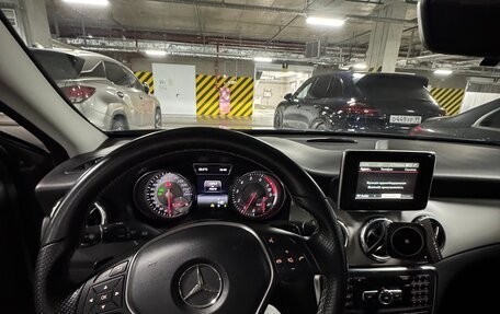 Mercedes-Benz GLA, 2015 год, 2 350 000 рублей, 16 фотография