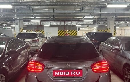 Mercedes-Benz GLA, 2015 год, 2 350 000 рублей, 15 фотография