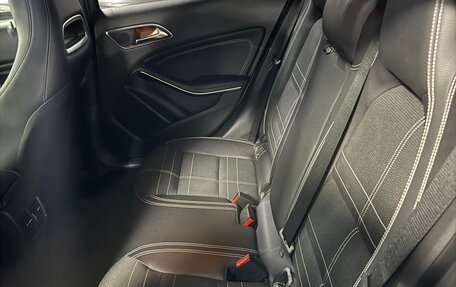 Mercedes-Benz GLA, 2015 год, 2 350 000 рублей, 33 фотография