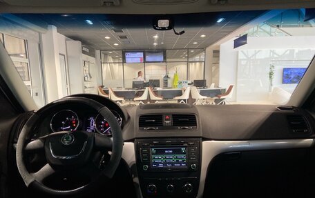 Skoda Yeti I рестайлинг, 2013 год, 895 000 рублей, 25 фотография